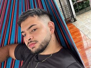 Andreww Brownn