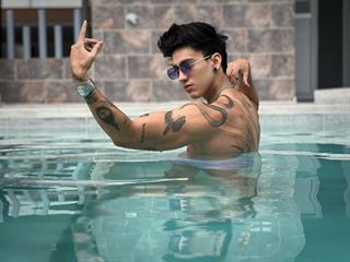 JUSTIN FULLER1