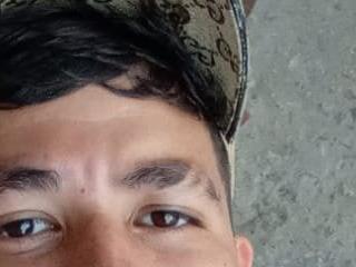 Saam Horny